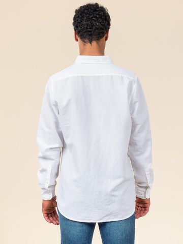 Living Crafts Comfort fit Button Up Shirt 'ROB' in White
