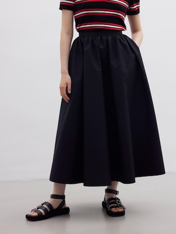 MANUKA Skirt in Black