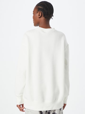 Sweat-shirt Nike Sportswear en blanc