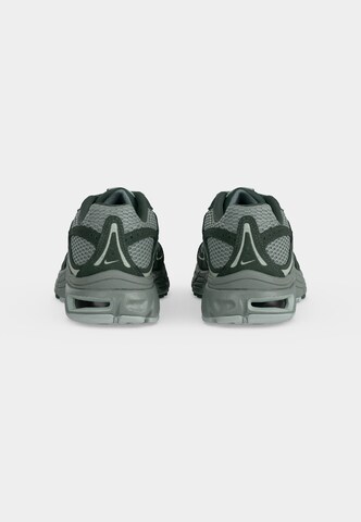 Nike Sportswear Matalavartiset tennarit 'AIR MAX MOTO 2K' värissä vihreä