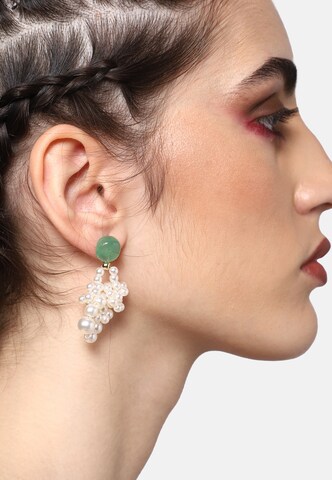 Boucles d'oreilles 'Belynda' SOHI en vert : devant