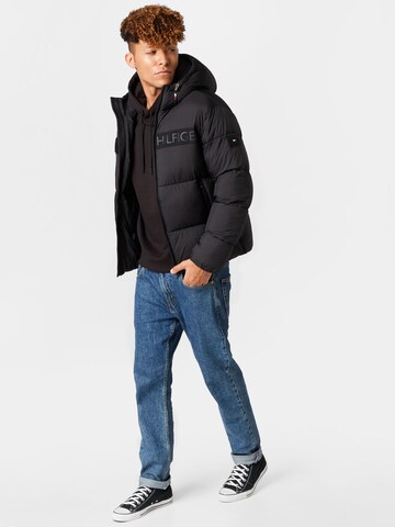 TOMMY HILFIGER Jacke in Schwarz