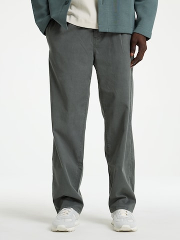 Regular Pantalon chino 'Space Edge' CHASIN' en vert : devant