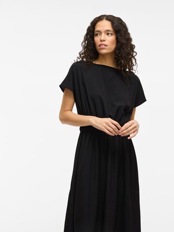 Robe VILA en noir