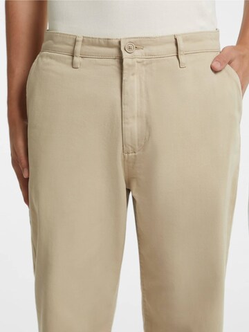 GUESS Regular Chino Pants in Beige