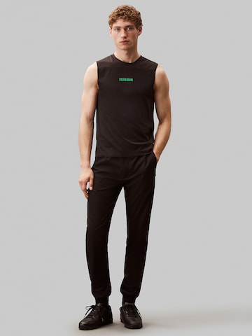 T-Shirt fonctionnel 'Gym' Calvin Klein Sport en marron