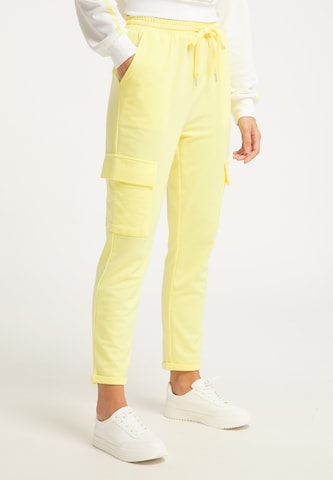 usha BLUE LABEL Regular Cargo Pants in Yellow: front