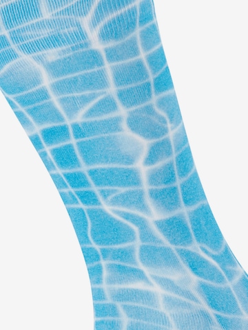 BURLINGTON Socks 'Poolside' in Blue: front