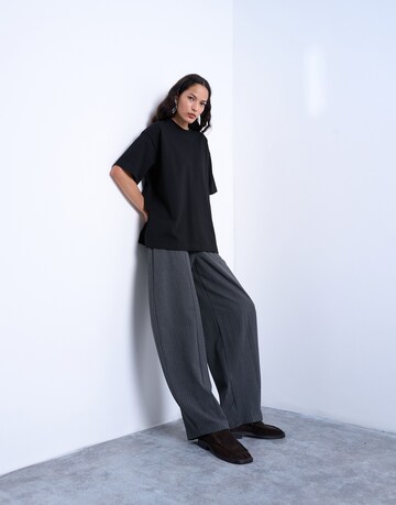 TOPSHOP Футболка оверсайз 'VICTORIA' в Черный