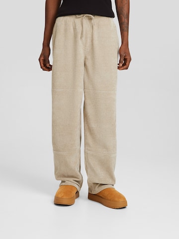 Bershka Loosefit Hose in Beige: predná strana