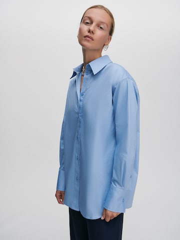 ABOUT YOU x Marie von Behrens Blouse 'Gemma' in Blue: front