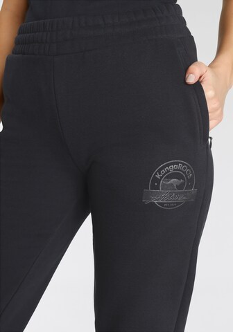 KangaROOS Regular Workout Pants in Black