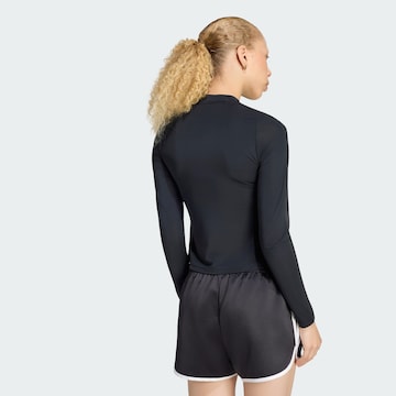 ADIDAS ORIGINALS - Camiseta 'Adiluna Season 2 x Jennie' en negro