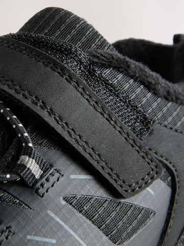 Next Sneakers i sort