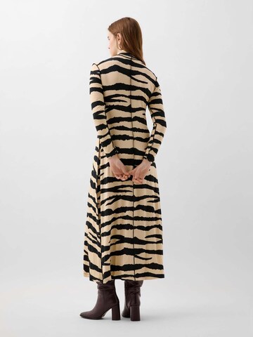 Scalpers Dress in Beige