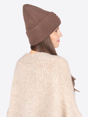 Seasons of April Muts 'Zoe' in Bruin