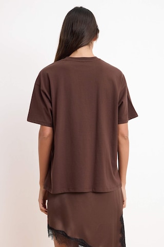 Trendyol Shirts i brun