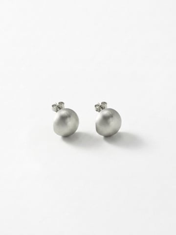 DNSK Copenhagen Øreringe 'SIGNE Waterproof Silver Stainless Steel Post Earrings - Sanded Finish' i sølv: forside