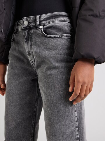 Regular Jean 'Tanisha' ABOUT YOU en gris
