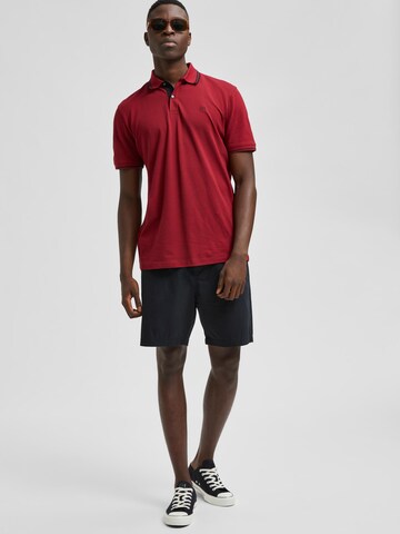 SELECTED HOMME Regular Shorts in Schwarz