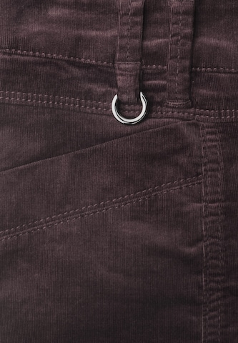 Barrel Pantalon 'Karlie' STREET ONE en rouge