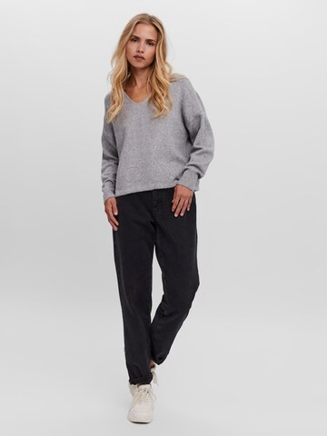 VERO MODA Sweater in Grey