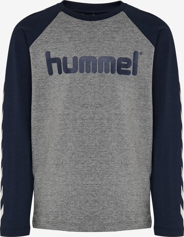 Hummel Functioneel shirt in Grijs: voorkant