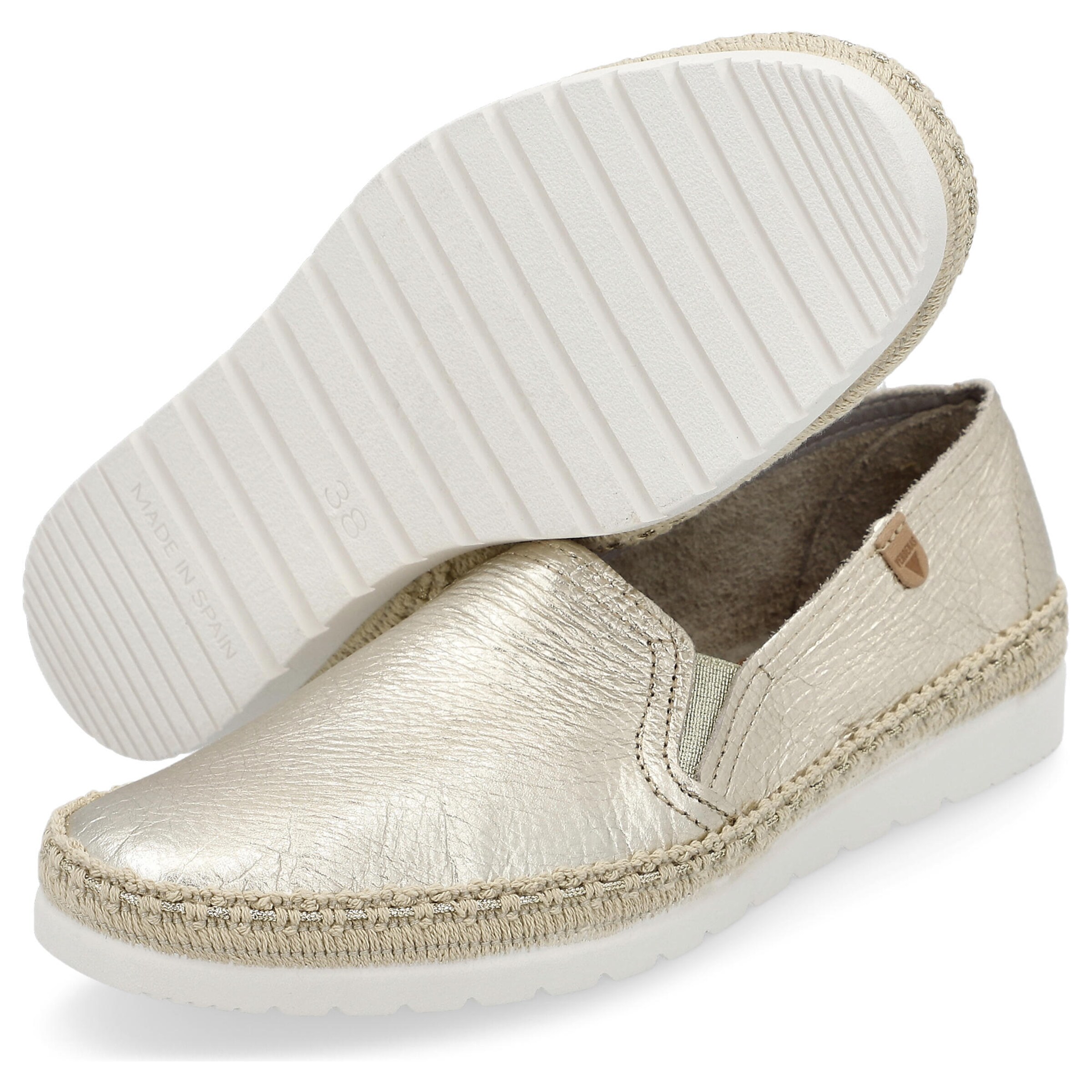 VERBENAS Classic Flats in Gold