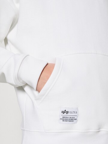 ALPHA INDUSTRIES Μπλούζα φούτερ σε λευκό
