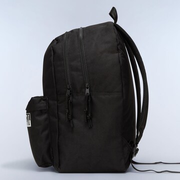NAPAPIJRI Backpack in Black