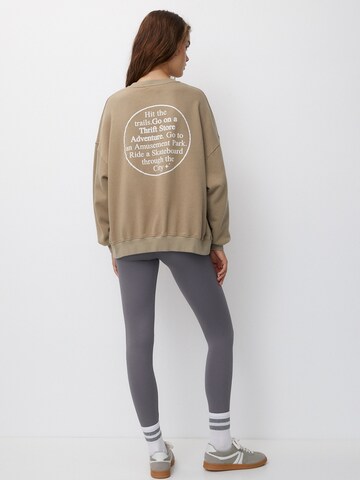 Pull&Bear Sweatshirt in Beige