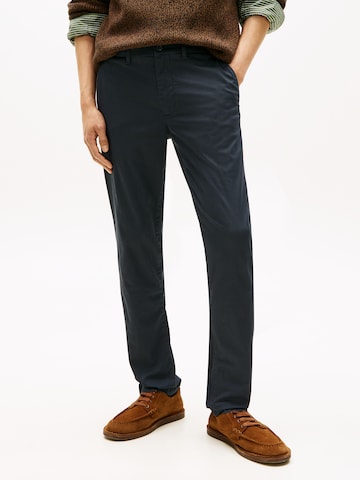 TOMMY HILFIGER Slimfit Chino nadrág - kék: elől