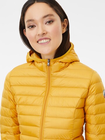 Veste mi-saison 'CLOE' JOTT en jaune