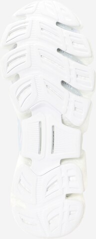 Baskets basses 'Climacool Boost' ADIDAS SPORTSWEAR en blanc