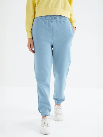 Tommy Life Regular Workout Pants 'Jogginghose' in Blue