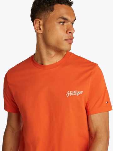 Maglietta di TOMMY HILFIGER in arancione