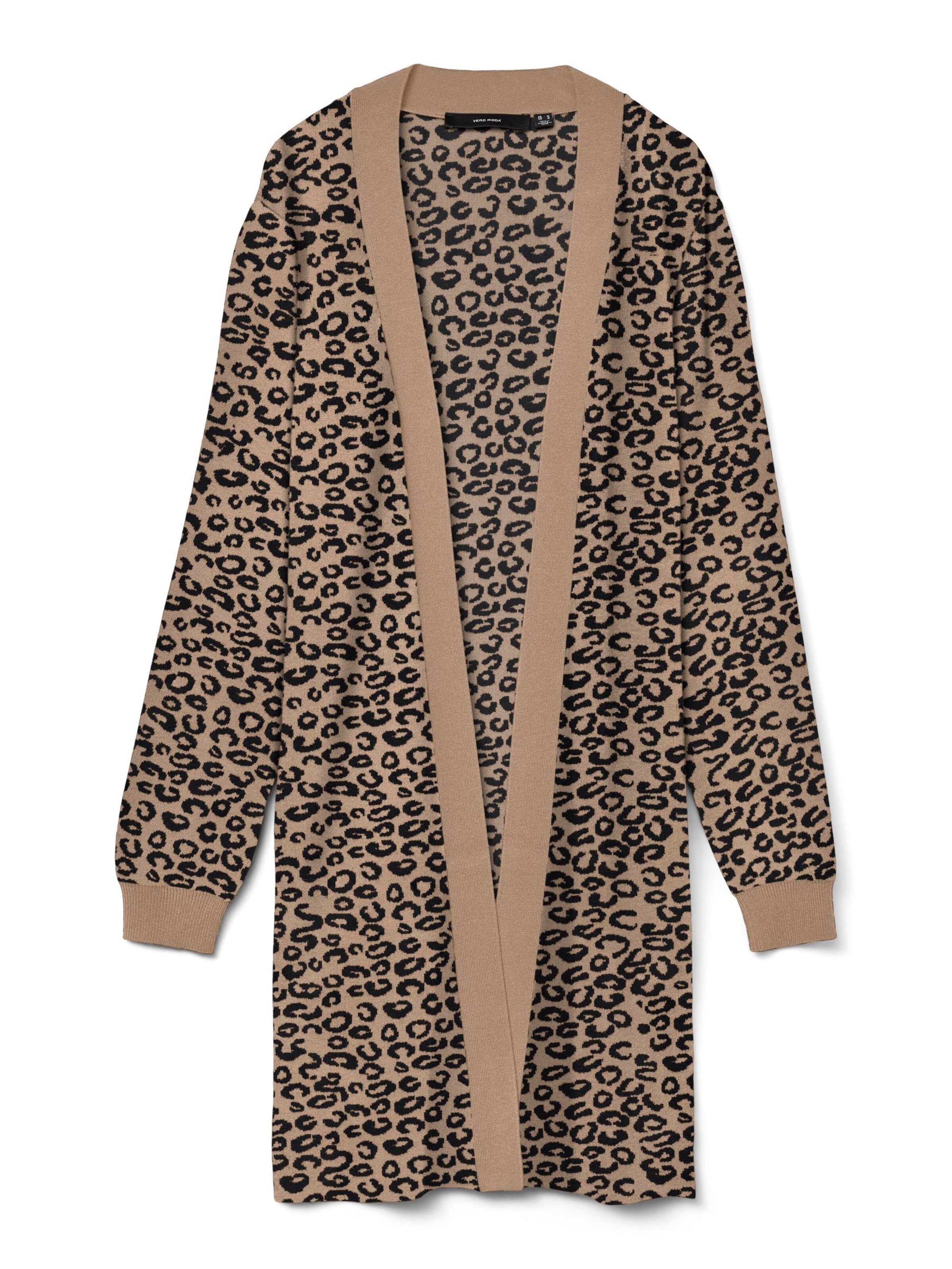 Vero Moda Curve Strickjacke 'VMCNancy' in Braun: Vorderseite