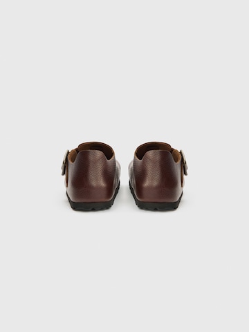 BIRKENSTOCK Παντοφλέ 'London' σε καφέ