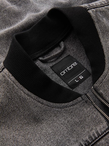 Ombre Übergangsjacke‌‌‌ in Grau