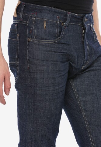 CIPO & BAXX Regular Jeans 'Everyday Raw' in Blau