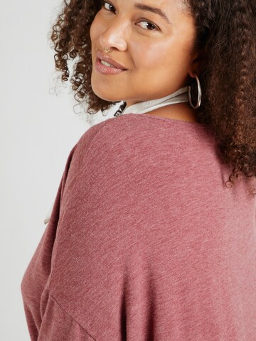 ONLY Carmakoma Shirts 'CARLAMOUR' i rød