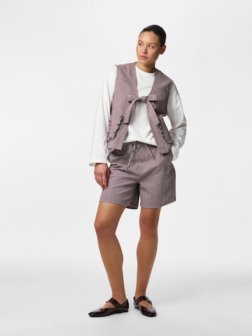 PIECES Regular Shorts 'PCBillo' in Grau