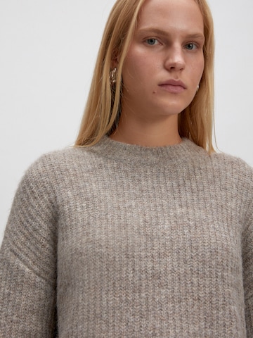 Pullover 'Salome' di EDITED in beige