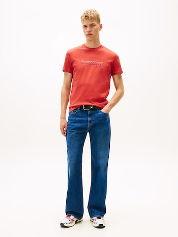 Tommy Jeans Μπλουζάκι σε κόκκινο