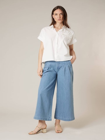 Chemisier 'Isaela' Deeluxe en blanc