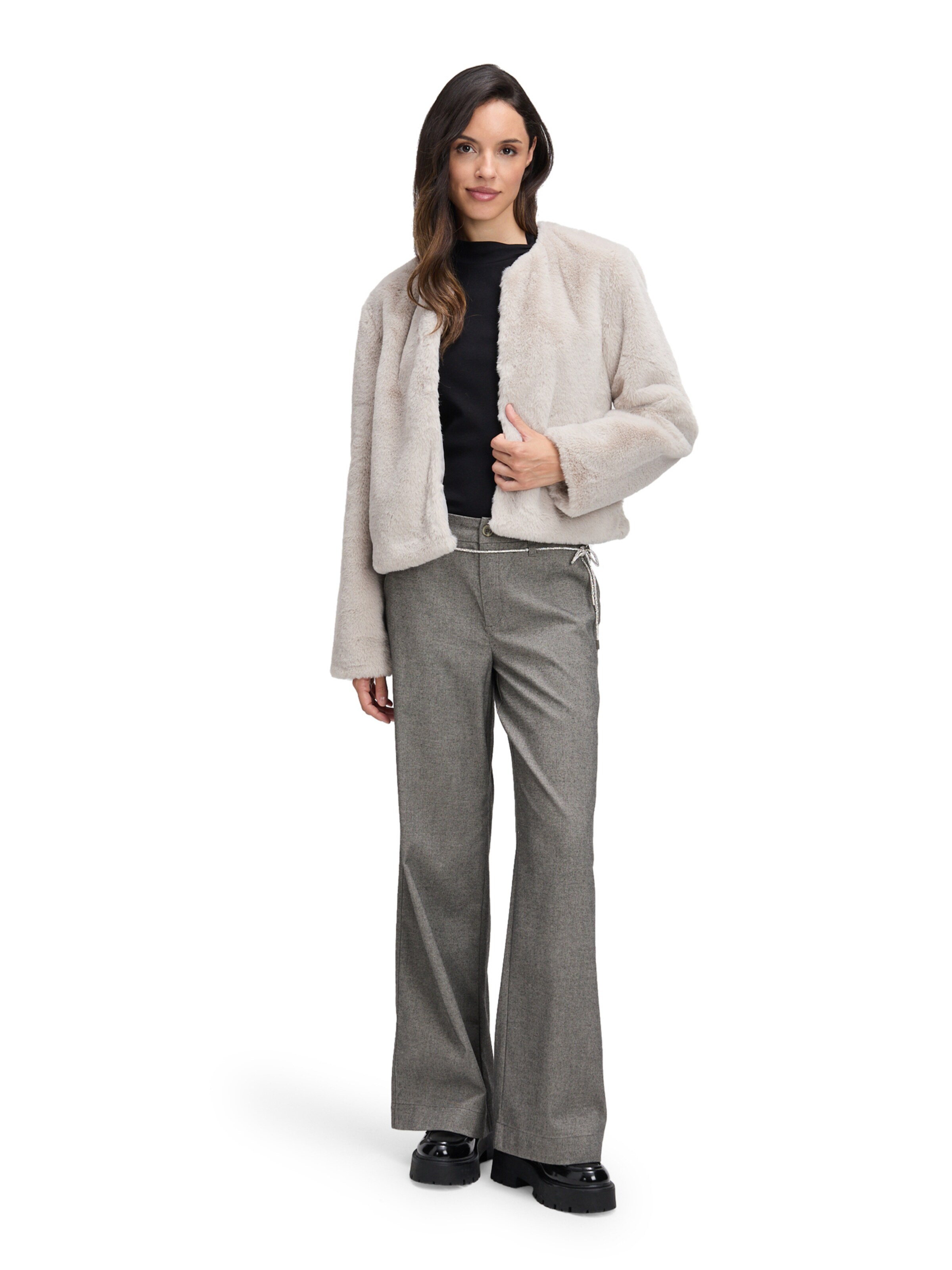 Cartoon Tussenjas in Grijs