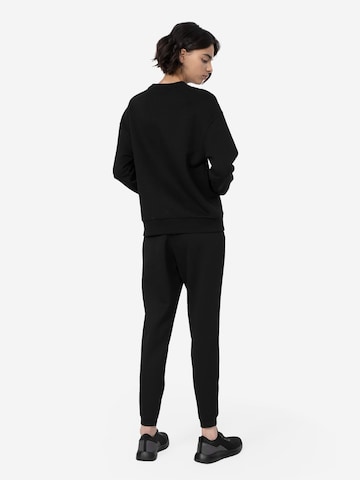 4F Normalny krój Spodnie sportowe w kolorze czarny