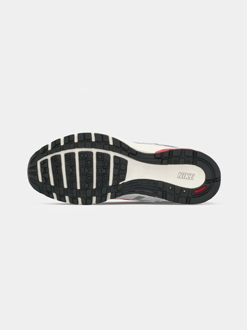 Nike Sportswear Rövid szárú sportcipők 'P-6000' - szürke