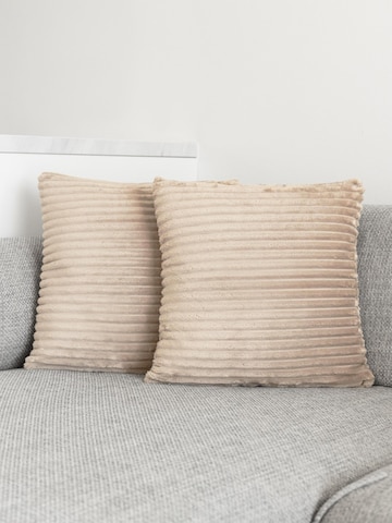 Aspero Pillow in Beige