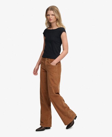 Superdry & Co Regular Broek in Bruin